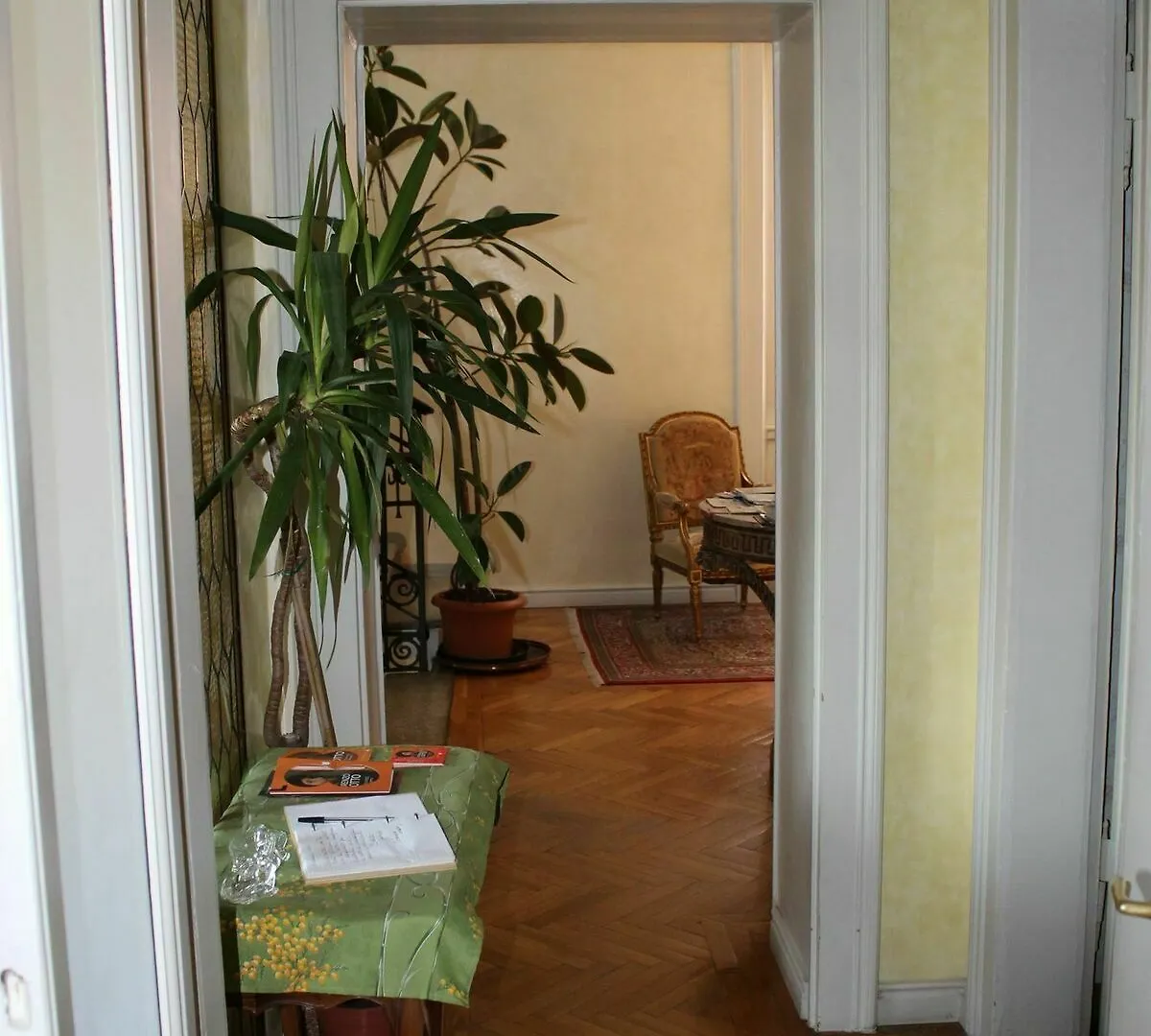 Al Glicine Hotel Bergamo 2*,